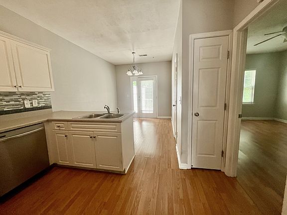 5th image of 805 Spence Enclave Ln #805