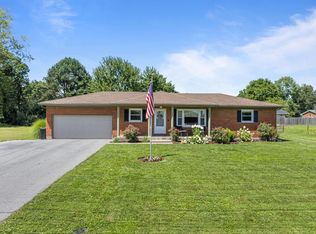 7464 Fairground Rd, Blanchester, OH 45107