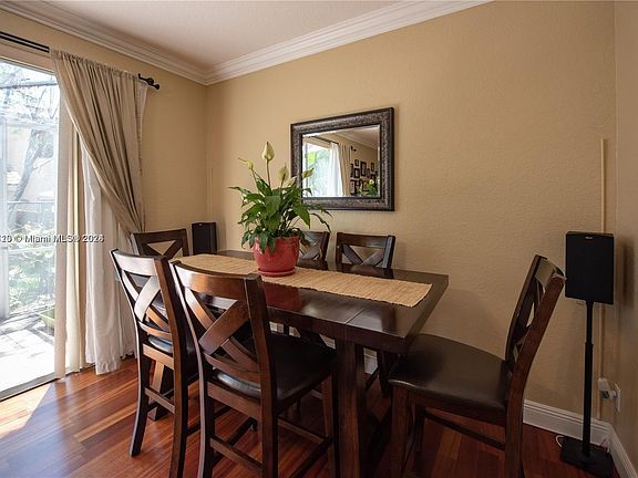 5th image of 9008 NW 54th St Unit 9008