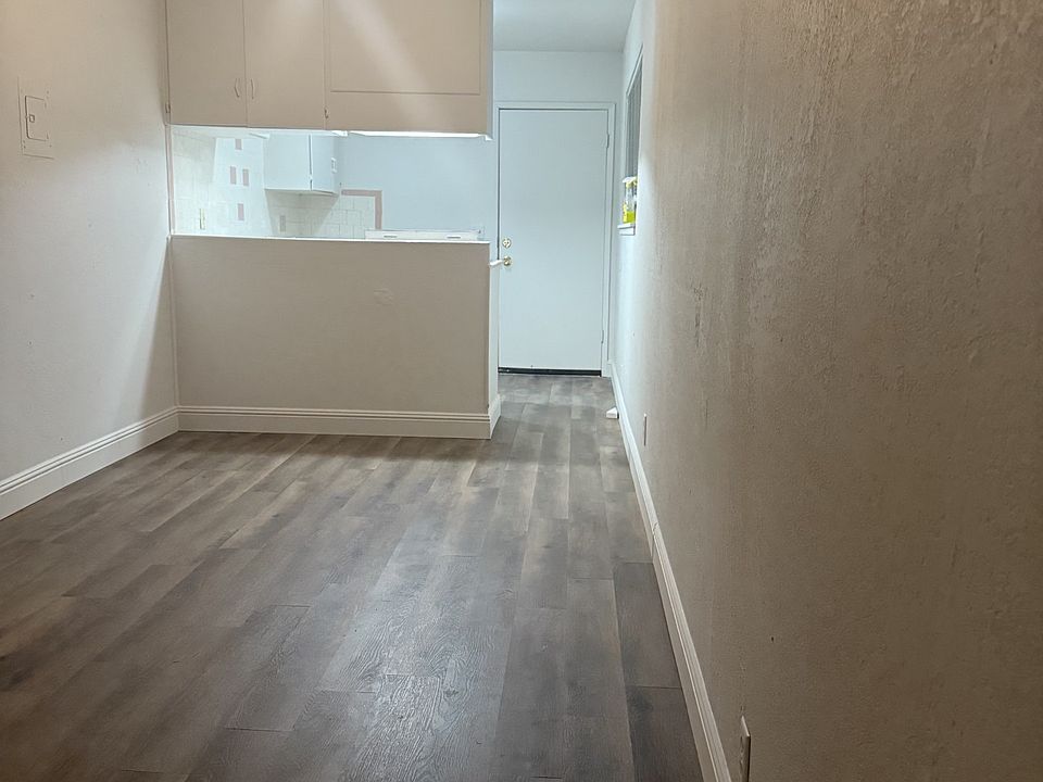1st image of 2276 Alma St #2276
