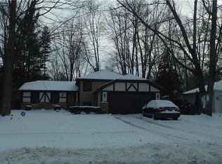 26915 Greenbrooke Dr, Olmsted Township, OH 44138