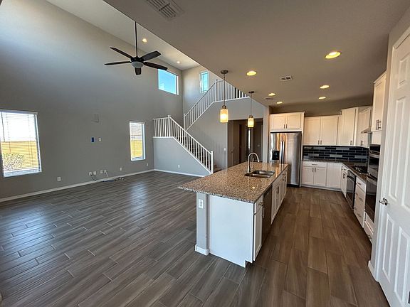 3rd image of 25908 W Sands Dr