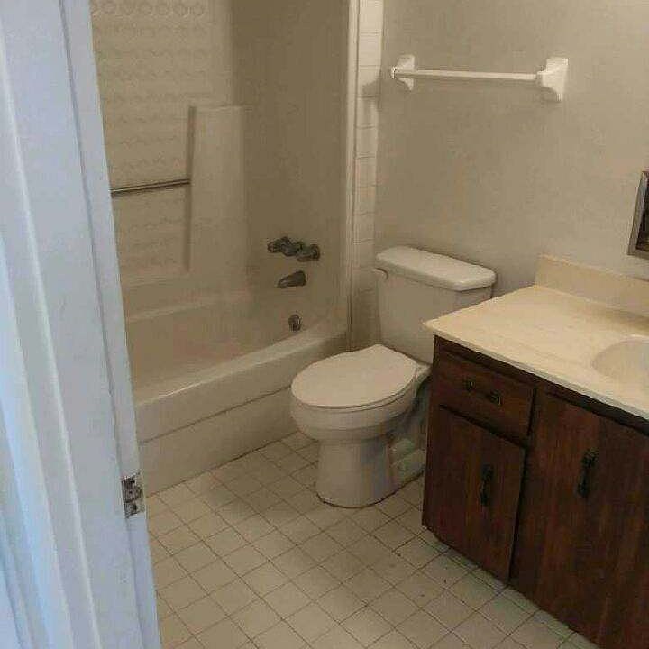 1st image of 1381 Virginia Ave