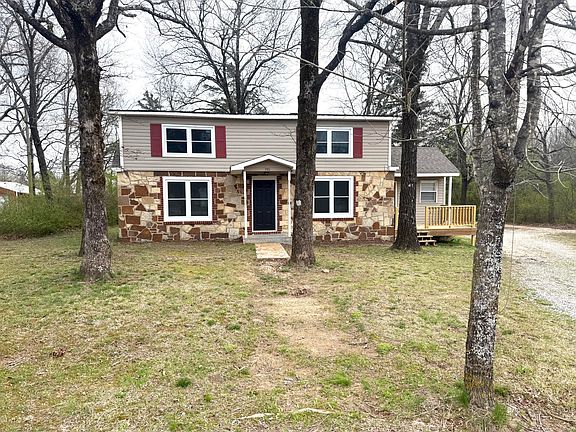 2nd image of 350 Newport Rd