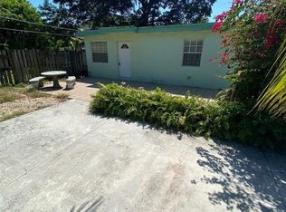 119 NW 13th Ave, Dania, FL 33004