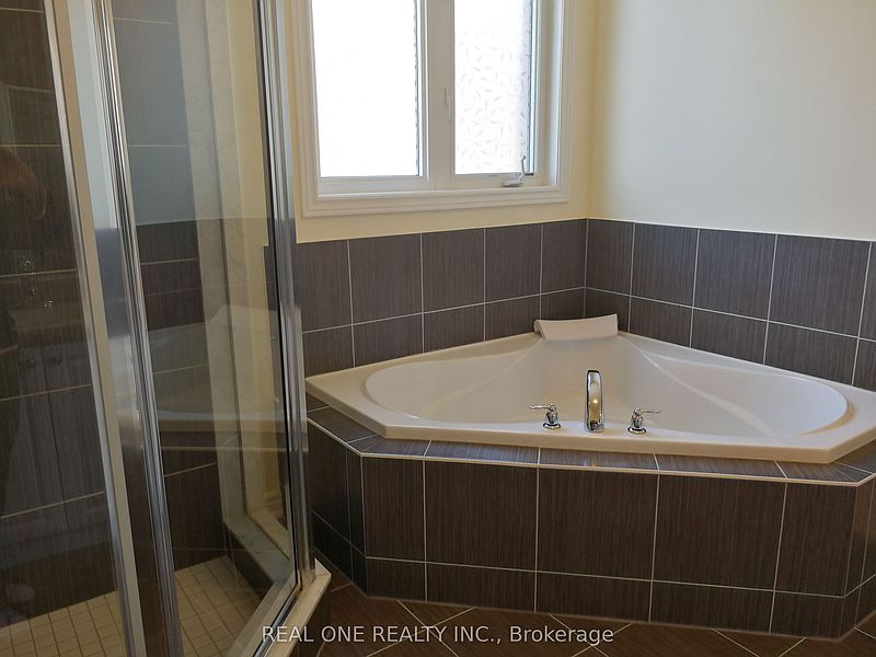 Markham Townhouse for rent - 3 Bedrooms — photo 11