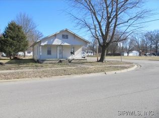 1107 N Lincoln Blvd, Centralia, IL 62801