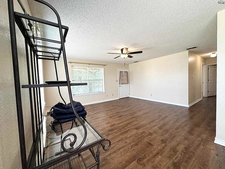 1373 Kincall Rd — Photo 12