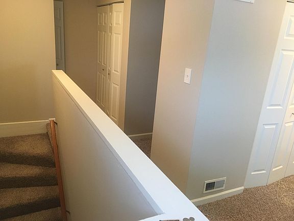3rd image of 1114 E Prairie Brook Dr APT D