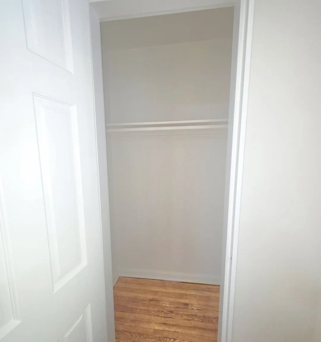 2 bed, 920 sqft, $2,698 — Photo 4