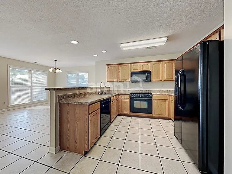 5005 Bristol Woods — Photo 6
