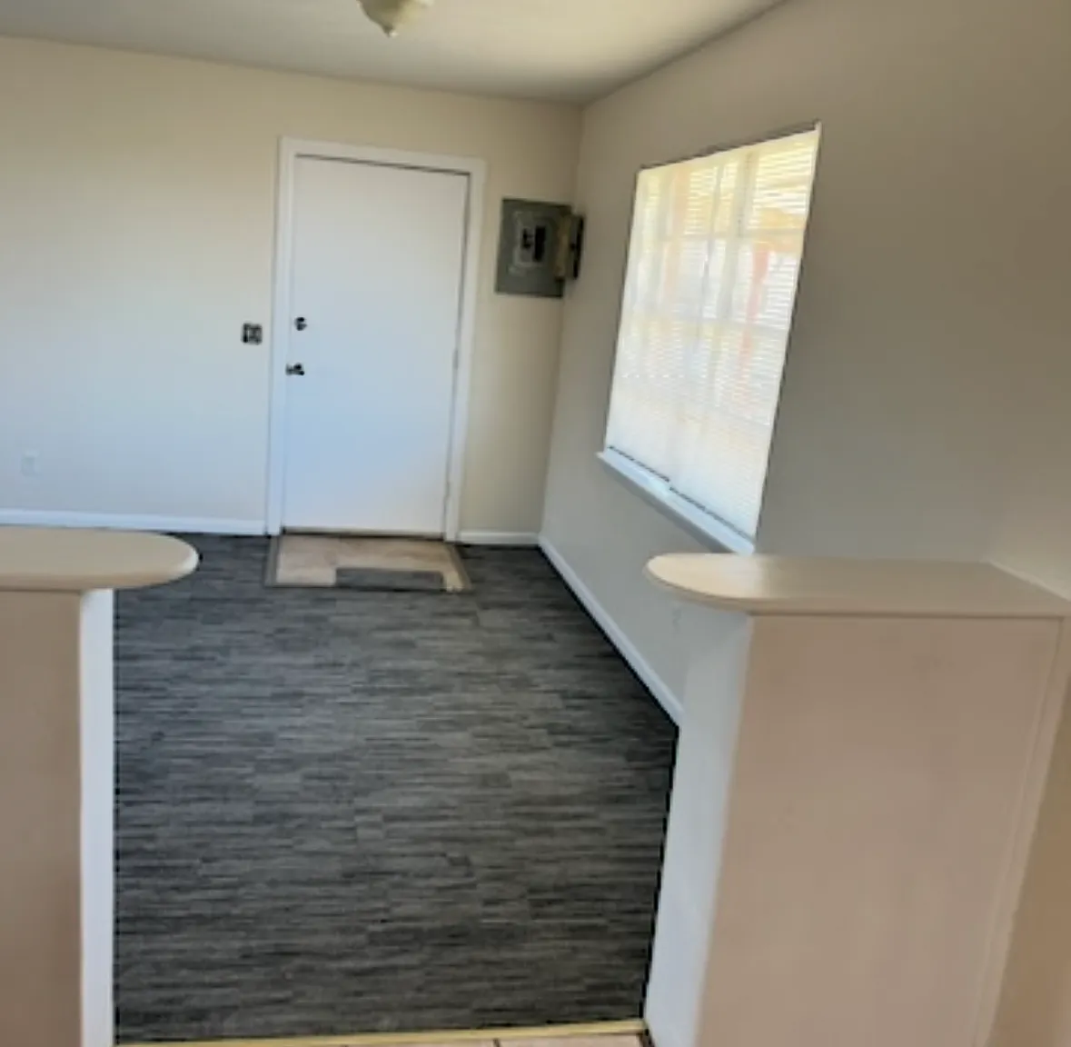 1 bed, 700 sqft, $700 — Photo 3