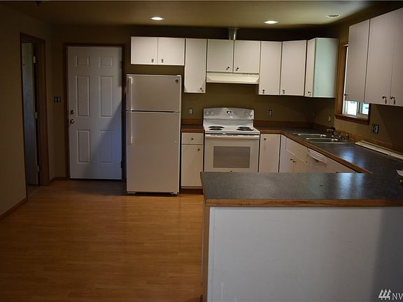 5th image of 262 NE Old Belfair Hwy