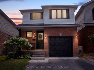 46 Barron Ct, Clarington, ON L1E3G2
