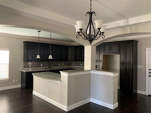 4th image of 6318 McCartney Ln