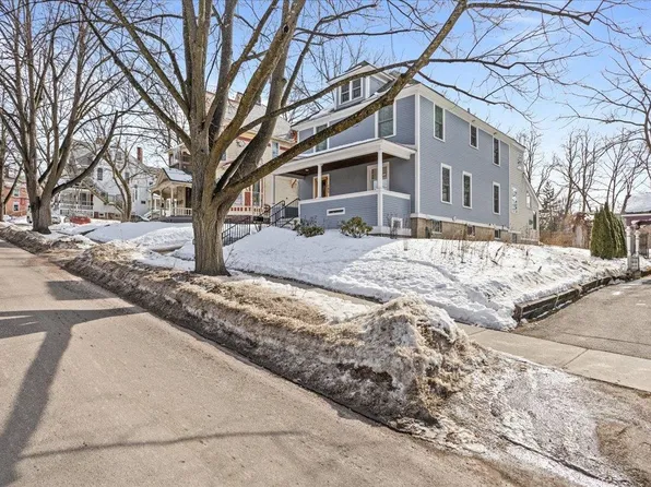 185 Maple Street, Burlington, VT 05401