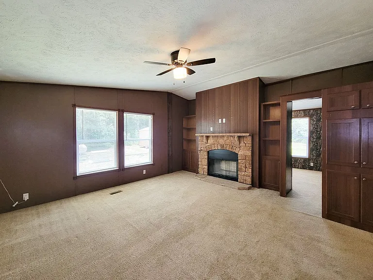 10754 S Lake Shore Dr — Photo 35
