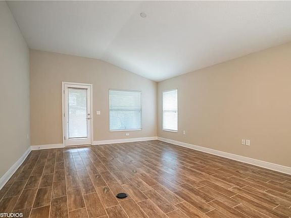 2nd image of 7219 N Highland Ave