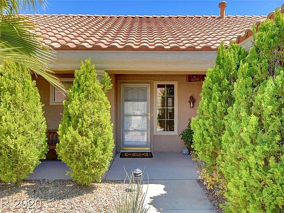 2nd image of 2604 Lotus Hill Dr
