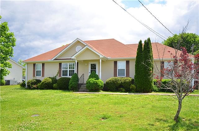 2nd image of 1122 Gardendale Dr