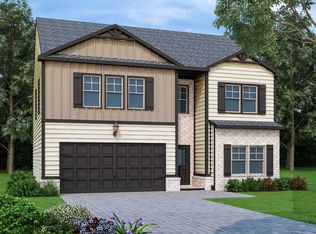 138 N Meadows Ridge Dr, Grantville, GA 30220