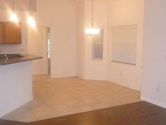 5th image of 30 Banton Ln