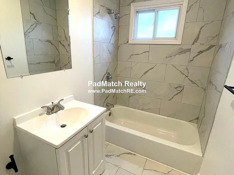 32 Bowen Ave #3 — Photo 8