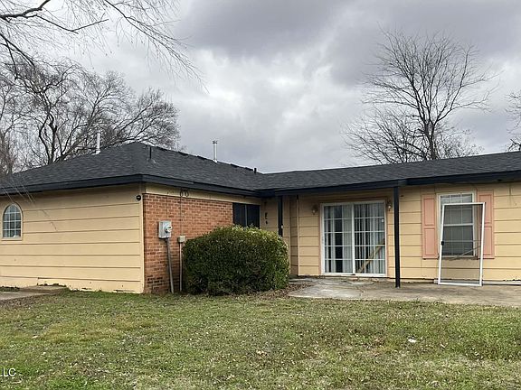 3rd image of 1703 Northview Dr