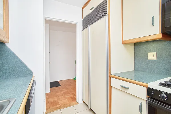 Rented by Living New York | media 12