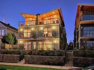 566 Ward St UNIT C, Seattle, WA 98109