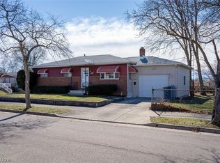 1876 Harding Ave, Akron, OH 44312