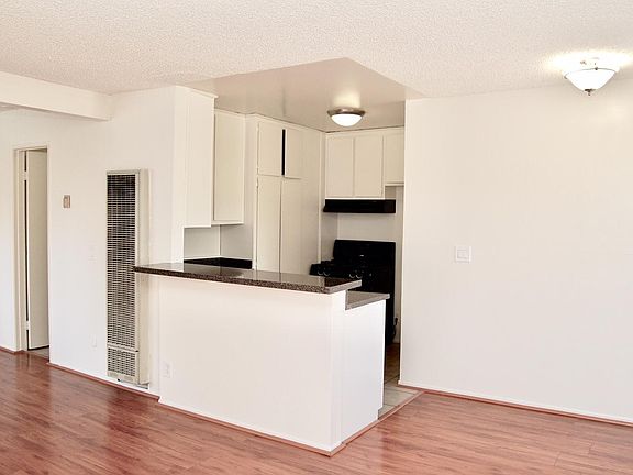 2nd image of 11659 Chandler Blvd APT 22
