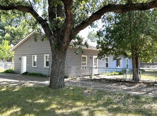 1402 1st St #1, Princeton, MN 55371