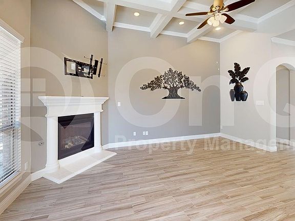 3rd image of 1209 Nimitz Ln