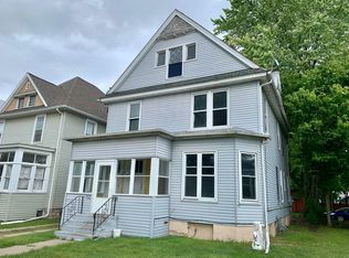 615 5th Ave S, La Crosse, WI 54601