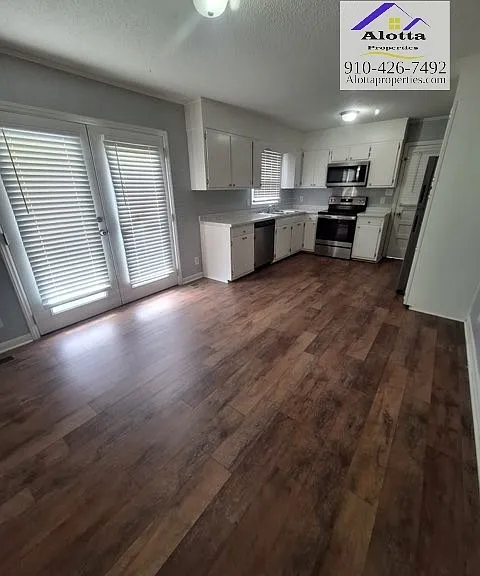 5615 Dodge Dr — Photo 6