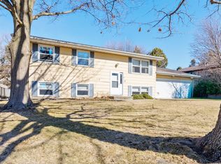 1316 Hanson Dr, Normal, IL 61761