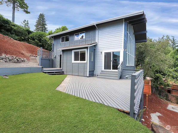5207 NW Eldorado Boulevard, Bremerton, WA 98312