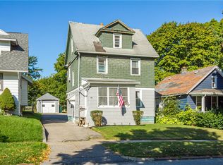 175 Curlew St, Rochester, NY 14613