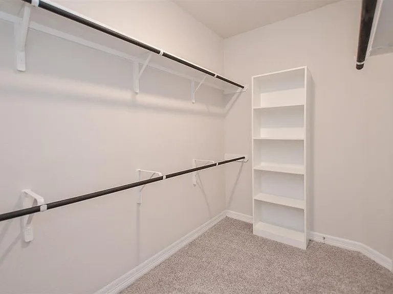 7402 Sunlit Harbor Dr — Photo 8