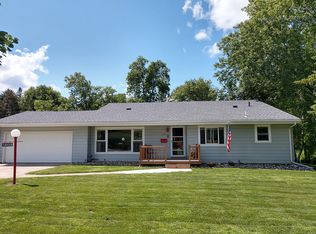 1202 Mabelle Ave, Fergus Falls, MN 56537