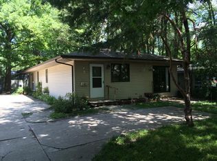 404 E Iowa St APT A, Urbana, IL