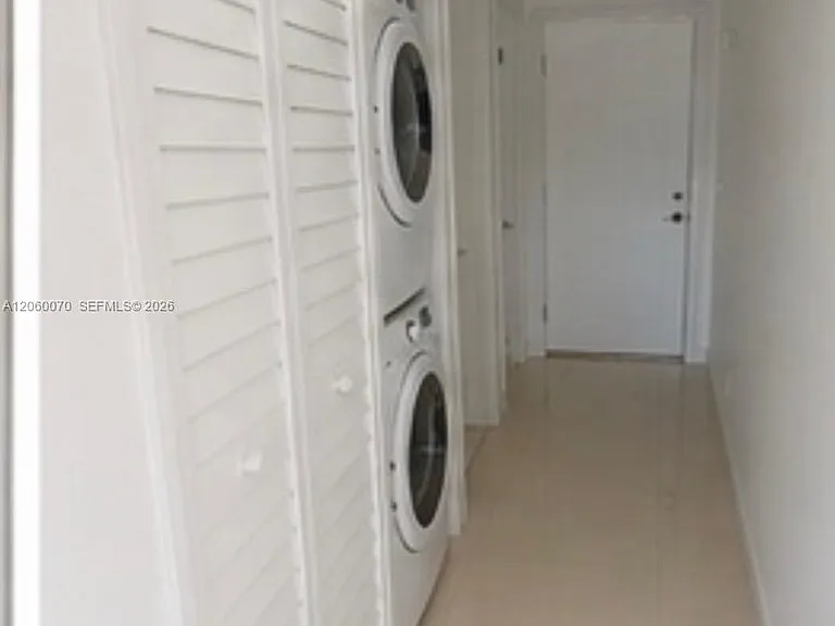 455 S Shore Dr — Photo 12