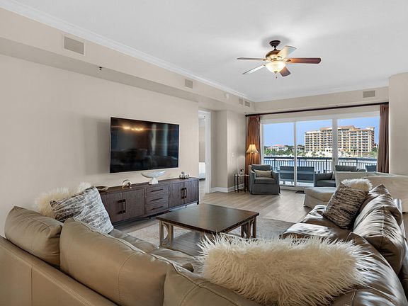 4th image of 725 Gulf Shore Dr Unit 203A