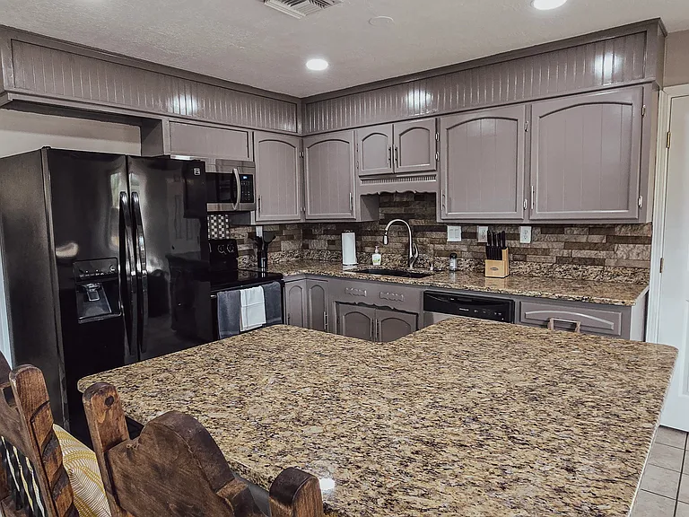 1320 Wofford Dr — Photo 3