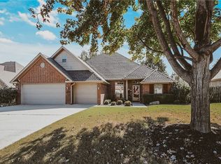 1730 Quailridge Way, Bentonville, AR 72712