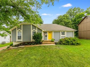 6613 E 123rd Ter, Grandview, MO 64030
