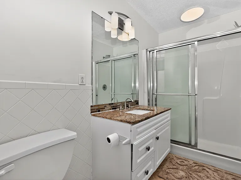 14627 Waterside Dr — Photo 7