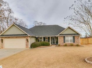 101 Running Fox Ln, Belton, SC 29627