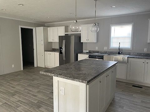 2nd image of 1330 Hanover Rd #225